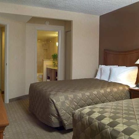 Embassy Suites Cleveland - Downtown ห้อง รูปภาพ